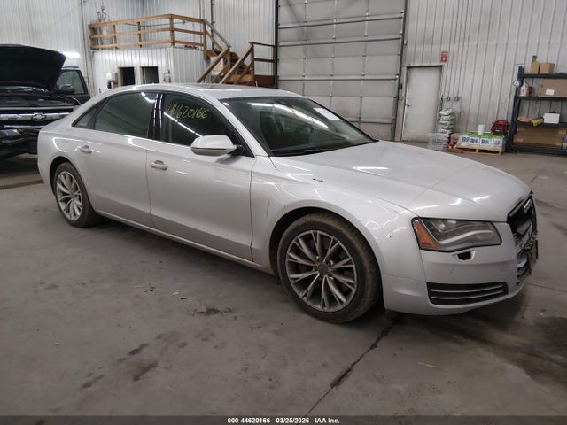 44620166 :رقم المزاد ، WAURVAFD3CN010907 vin ، 2012 Audi A8 L 4.2 مزاد بيع