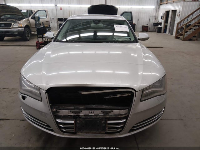 2012 Audi A8 L 4.2 მანქანა იყიდება აუქციონზე, vin: WAURVAFD3CN010907, აუქციონის ნომერი: 44620166