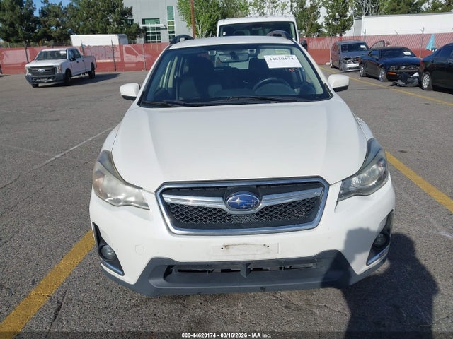 44620174 :رقم المزاد ، JF2GPADC0H8213338 vin ، 2017 Subaru Crosstrek 2.0i Premium مزاد بيع