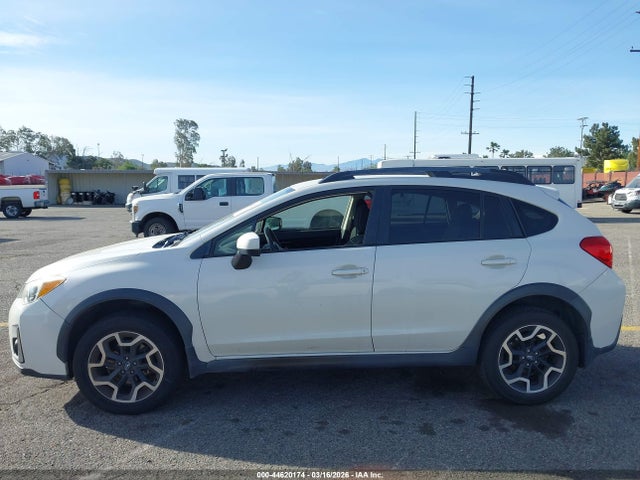 44620174 :رقم المزاد ، JF2GPADC0H8213338 vin ، 2017 Subaru Crosstrek 2.0i Premium مزاد بيع