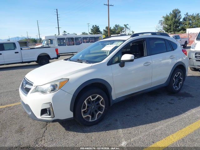 44620174 :رقم المزاد ، JF2GPADC0H8213338 vin ، 2017 Subaru Crosstrek 2.0i Premium مزاد بيع