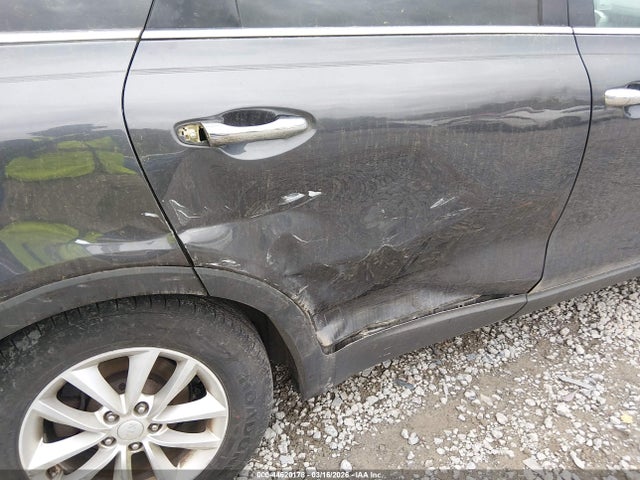 44620178 :رقم المزاد ، 5XYPGDA30GG170681 vin ، 2016 Kia Sorento 2.4l Lx مزاد بيع