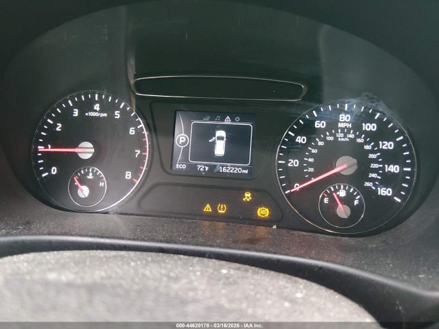 44620178 :رقم المزاد ، 5XYPGDA30GG170681 vin ، 2016 Kia Sorento 2.4l Lx مزاد بيع