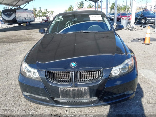 2007 Bmw 328i მანქანა იყიდება აუქციონზე, vin: WBAVA33537KX81880, აუქციონის ნომერი: 44620183