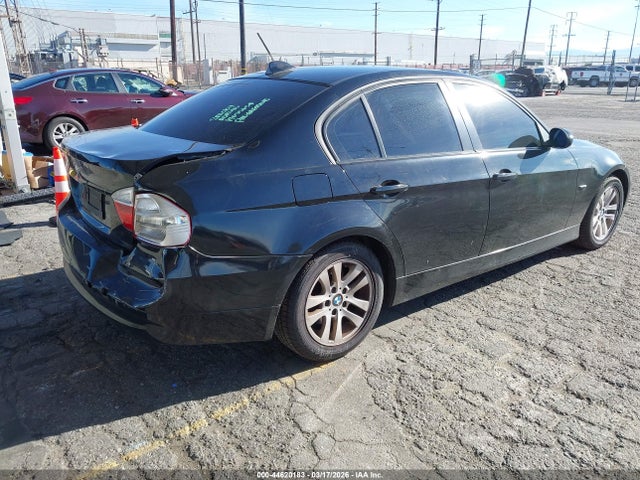 2007 Bmw 328i მანქანა იყიდება აუქციონზე, vin: WBAVA33537KX81880, აუქციონის ნომერი: 44620183