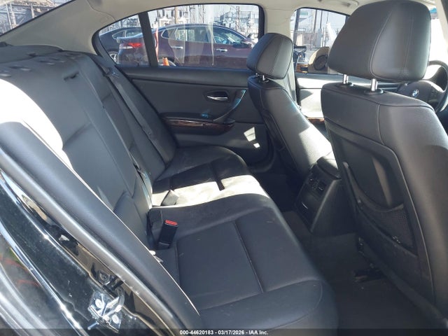 2007 Bmw 328i მანქანა იყიდება აუქციონზე, vin: WBAVA33537KX81880, აუქციონის ნომერი: 44620183