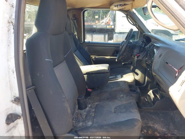 2005 Mazda B2300 მანქანა იყიდება აუქციონზე, vin: 4F4YR12D65PM02156, აუქციონის ნომერი: 44620189