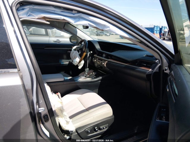 JTHBK1GG0G2222529 Lexus ES 350