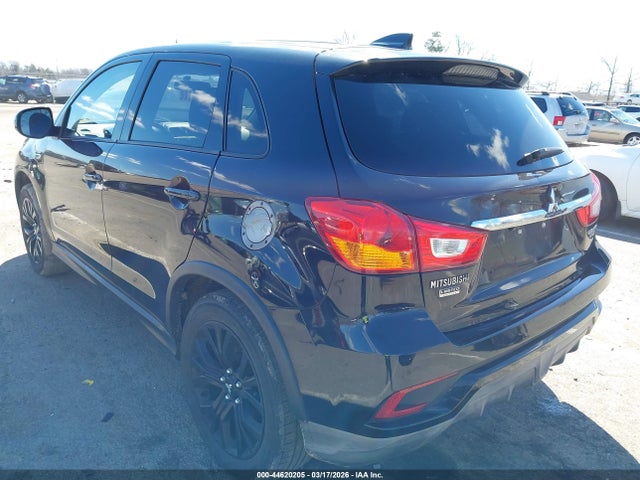 2018 MITSUBISHI OUTLANDER SPORT JA4AR3AU4JU003579 Photo 2