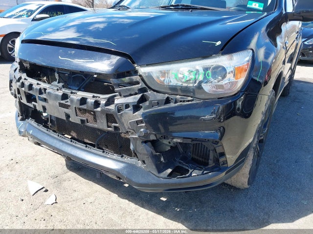 2018 MITSUBISHI OUTLANDER SPORT JA4AR3AU4JU003579 Photo 5