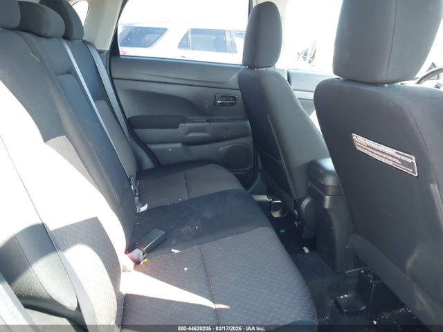 2018 MITSUBISHI OUTLANDER SPORT JA4AR3AU4JU003579 Photo 7