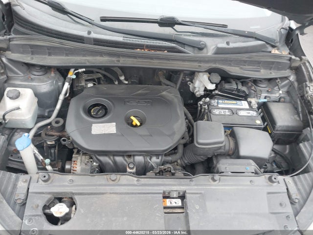 KM8JTCAF9FU972256 Hyundai TUCSON GLS