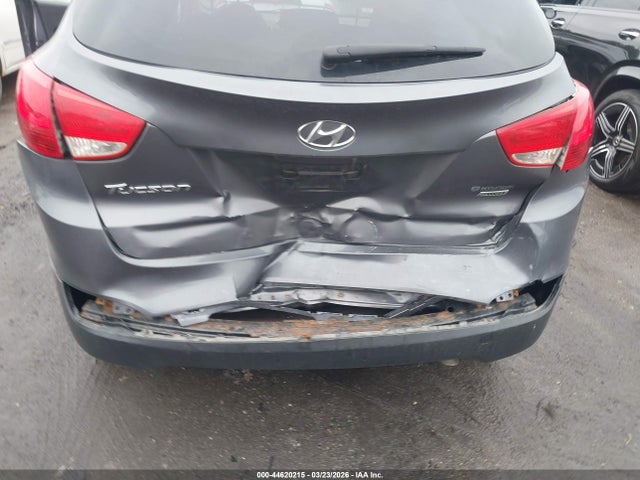KM8JTCAF9FU972256 Hyundai TUCSON GLS