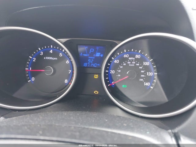 KM8JTCAF9FU972256 Hyundai TUCSON GLS