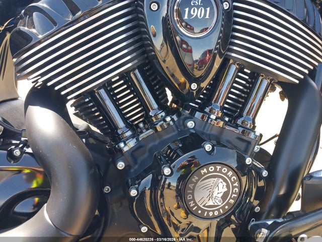 56KDLDBH2R3014989 INDIAN MOTORCYCLE CO. Chief Bobber Darkhorse Abs