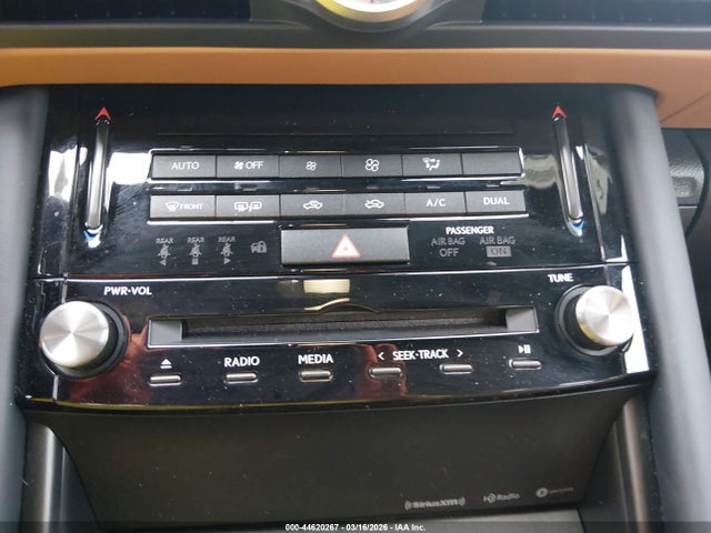 Aukcja sprzedaży 2021 Lexus Is 300, vin: JTHC81F22M5045565, numer aukcji: 44620267