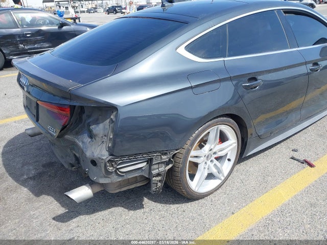 44620287 :رقم المزاد ، WAUENCF50JA096426 vin ، 2018 Audi A5 2.0t Premium مزاد بيع