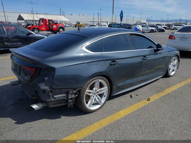 44620287 :رقم المزاد ، WAUENCF50JA096426 vin ، 2018 Audi A5 2.0t Premium مزاد بيع