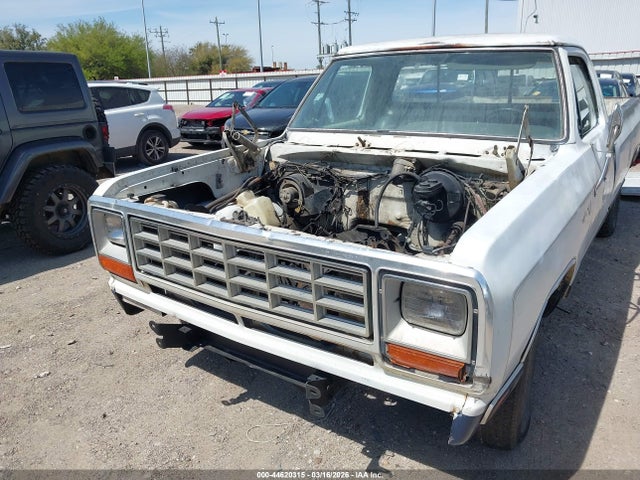 44620315 :رقم المزاد ، 1B7FD14TXES212358 vin ، 1984 Dodge D-series D150 مزاد بيع