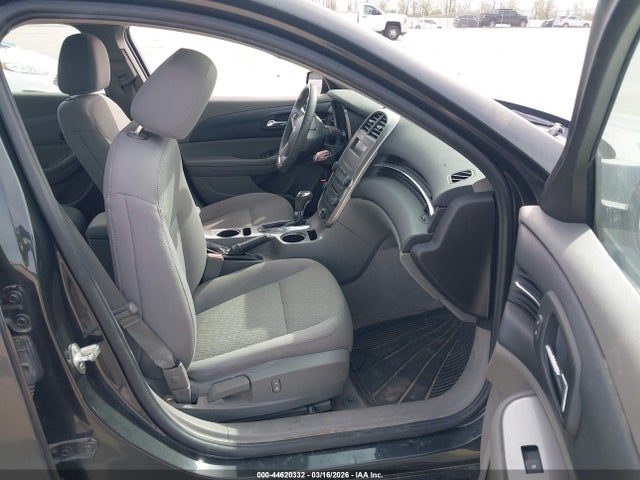 Chevrolet MALIBU LS 2015 1G11B5SL3FF108727 Image 5