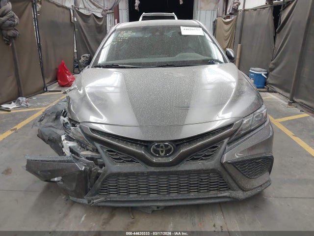 4T1G11AKXNU051163 Toyota CAMRY SE