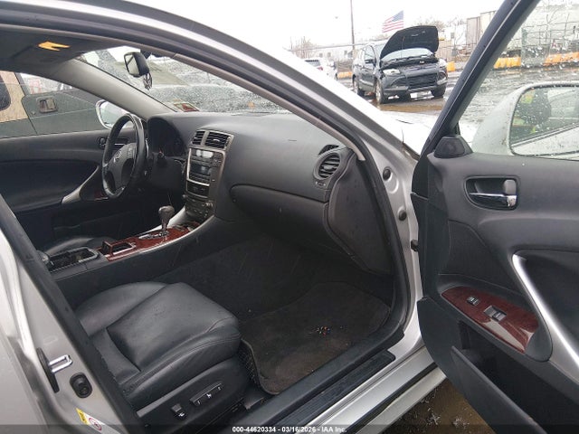 44620334 :رقم المزاد ، JTHCK262985017954 vin ، 2008 Lexus Is 250 مزاد بيع