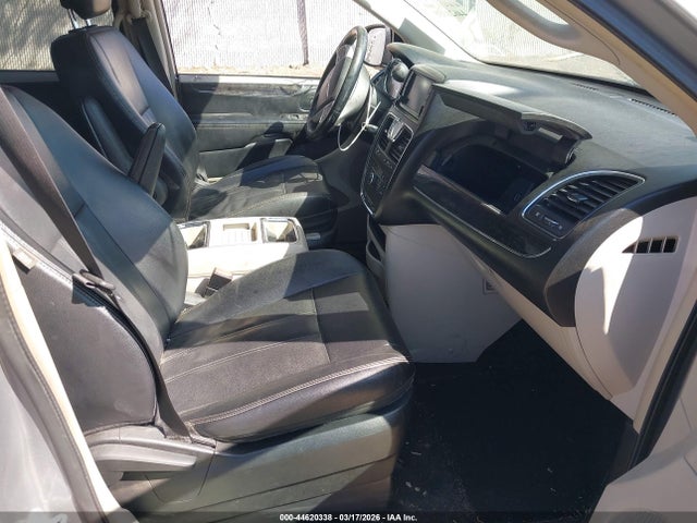 Продажа на аукционе авто 2014 Chrysler Town & Country Touring, vin: 2C4RC1BGXER211105, номер лота: 44620338