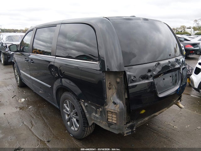 Продажа на аукционе авто 2016 Chrysler Town & Country S, vin: 2C4RC1HG2GR247655, номер лота: 44620341