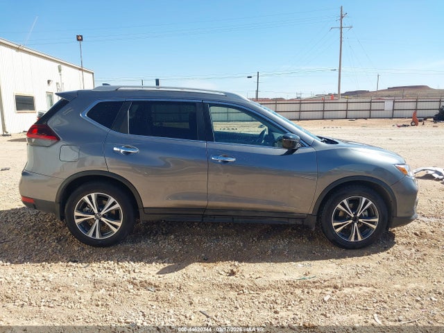 5N1AT2MT8LC710001 Nissan Rogue Sv Fwd