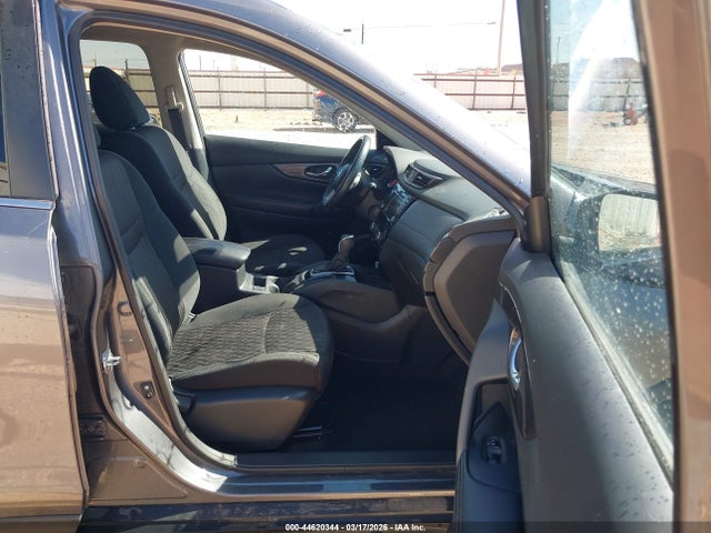 5N1AT2MT8LC710001 Nissan Rogue Sv Fwd