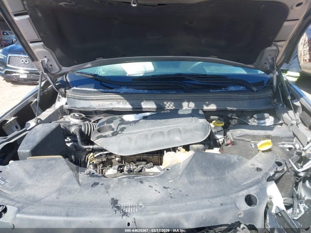 2020 Jeep Cherokee Latitude Fwd მანქანა იყიდება აუქციონზე, vin: 1C4PJLCB8LD606590, აუქციონის ნომერი: 44620367
