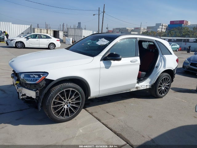 W1N0G8DB8NV398468 Mercedes-Benz Glc 300 Suv
