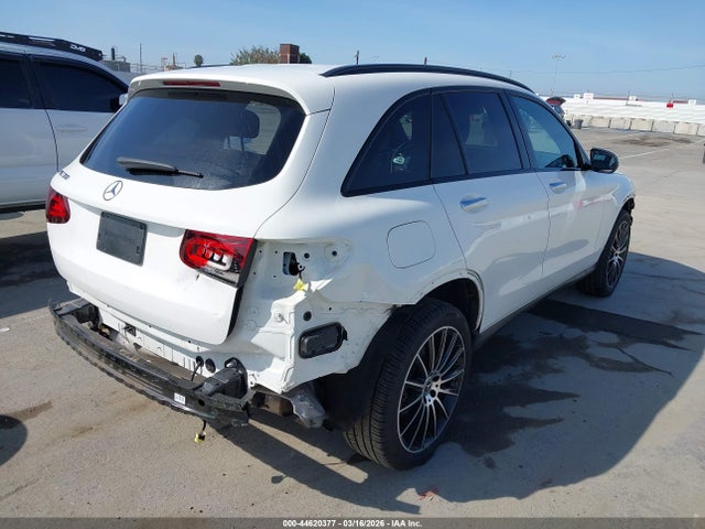 W1N0G8DB8NV398468 Mercedes-Benz Glc 300 Suv