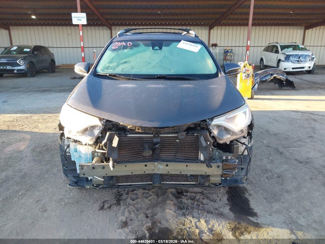 Toyota Rav4 Xle 2017 2T3RFREV8HW678193 Image 13