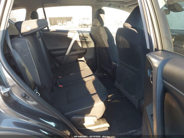 Toyota Rav4 Xle 2017 2T3RFREV8HW678193 Image 8