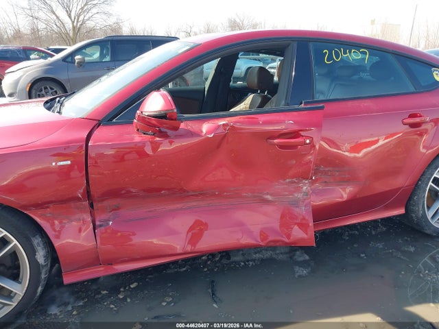 2015 AUDI A7 WAU2MBFC5FN002376 Photo 5