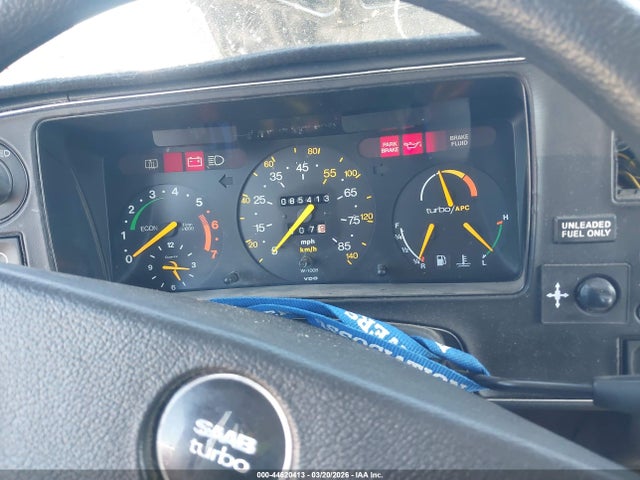 1983 SAAB 900 YS3AT34S4D1029793 Photo 6