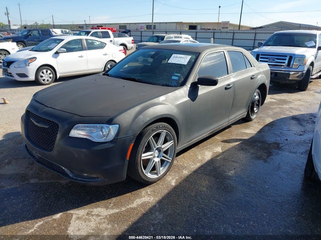 2015 CHRYSLER 300 2C3CCARG8FH873028 Photo 1