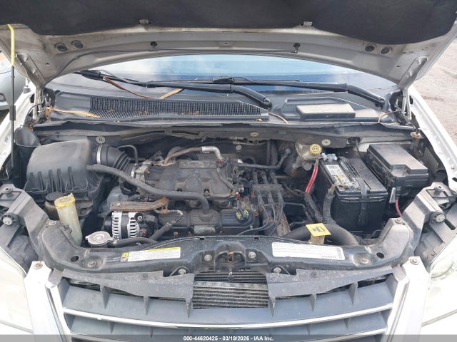 Продажа на аукционе авто 2009 Chrysler Town & Country Touring, vin: 2A8HR54149R631161, номер лота: 44620425
