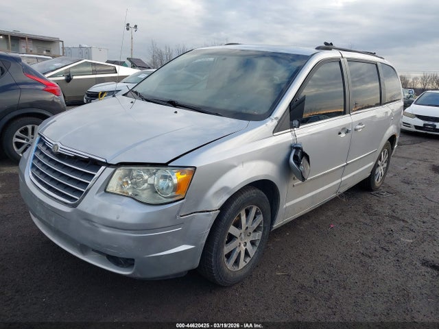Продажа на аукционе авто 2009 Chrysler Town & Country Touring, vin: 2A8HR54149R631161, номер лота: 44620425