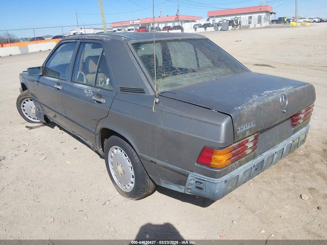 1985 Mercedes-benz 190 E 2.3 მანქანა იყიდება აუქციონზე, vin: WDBDA24C7FF090220, აუქციონის ნომერი: 44620427