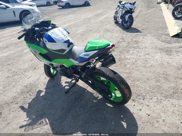 2024 KAWASAKI EX500 ML5EXGJ19RDA10384 Photo 2