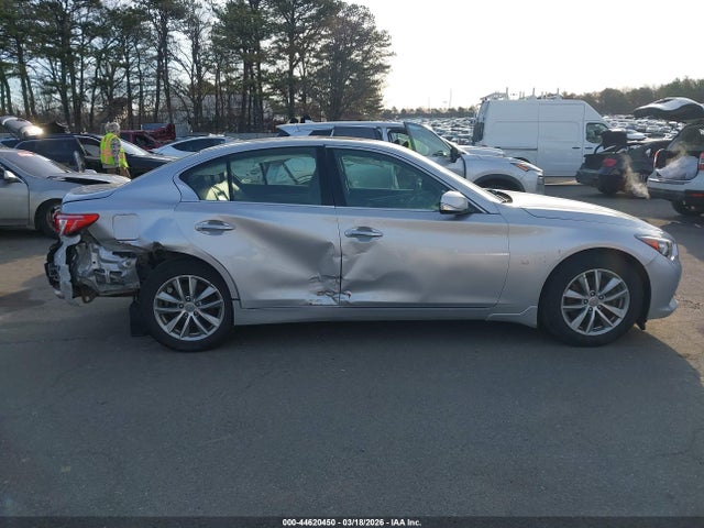 44620450 :رقم المزاد ، JN1BV7AR6FM408944 vin ، 2015 Infiniti Q50 Premium مزاد بيع