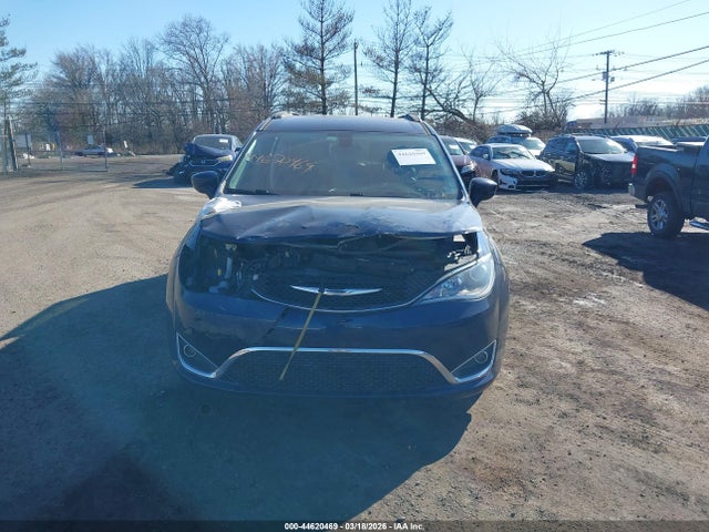Aukcja sprzedaży 2017 Chrysler Pacifica Touring-l, vin: 2C4RC1BG0HR588093, numer aukcji: 44620469