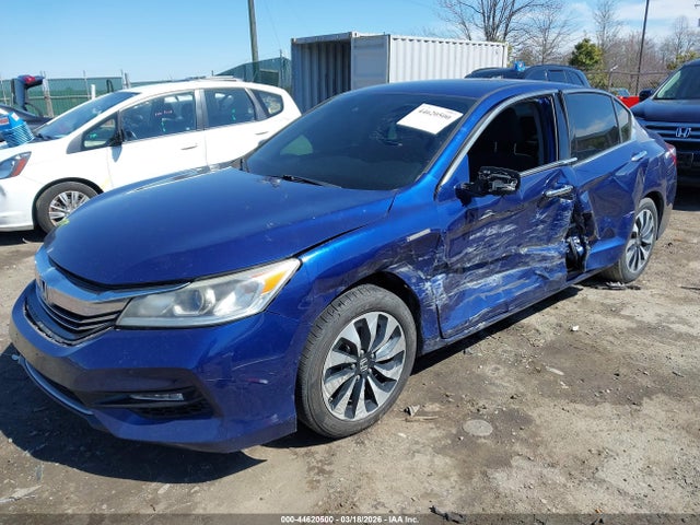 44620500 :رقم المزاد ، JHMCR6F31HC020676 vin ، 2017 Honda Accord Hybrid مزاد بيع
