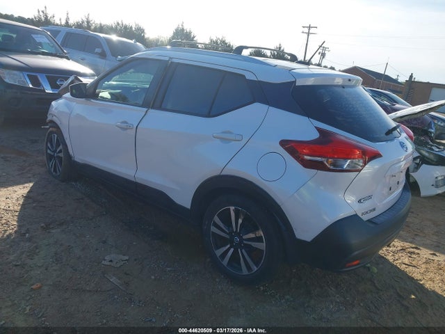 44620509 :رقم المزاد ، 3N1CP5CU3JL536713 vin ، 2018 Nissan Kicks Sv مزاد بيع