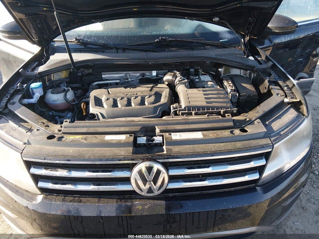Продаж на аукціоні авто 2020 Volkswagen Tiguan 2.0t Se/2.0t Se R-line Black/2.0t Sel, vin: 3VV3B7AX7LM101860, номер лоту: 44620535