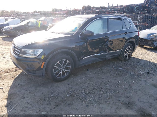 Продаж на аукціоні авто 2020 Volkswagen Tiguan 2.0t Se/2.0t Se R-line Black/2.0t Sel, vin: 3VV3B7AX7LM101860, номер лоту: 44620535