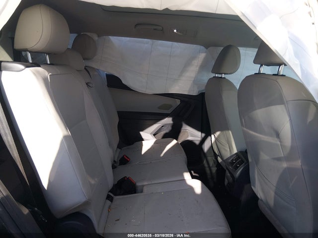 Продаж на аукціоні авто 2020 Volkswagen Tiguan 2.0t Se/2.0t Se R-line Black/2.0t Sel, vin: 3VV3B7AX7LM101860, номер лоту: 44620535
