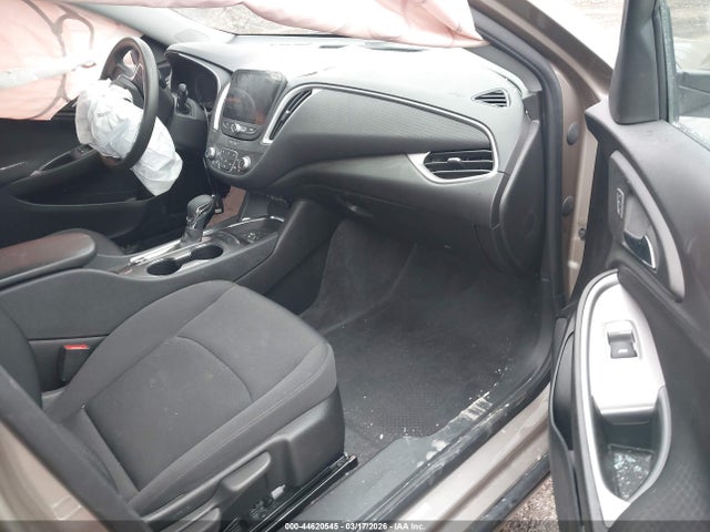 2025 CHEVROLET MALIBU 1G1ZD5ST7SF105384 Photo 4